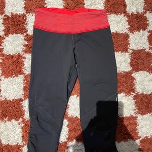 Cropped Lulu Lemon Workout Leggings
